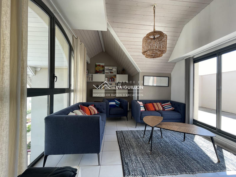 Duplex - 122 m² - 5 pièces