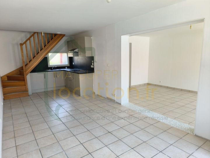 Maison - 82 m² - 3 pièces