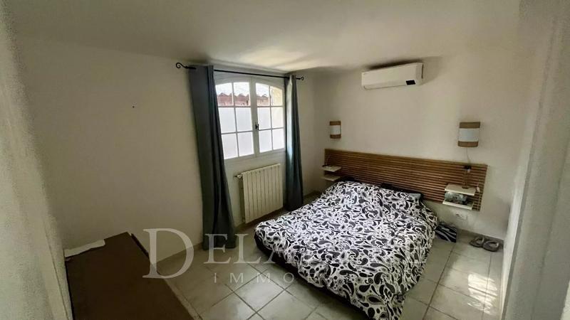 Propriété - 350 m² - 12 pièces