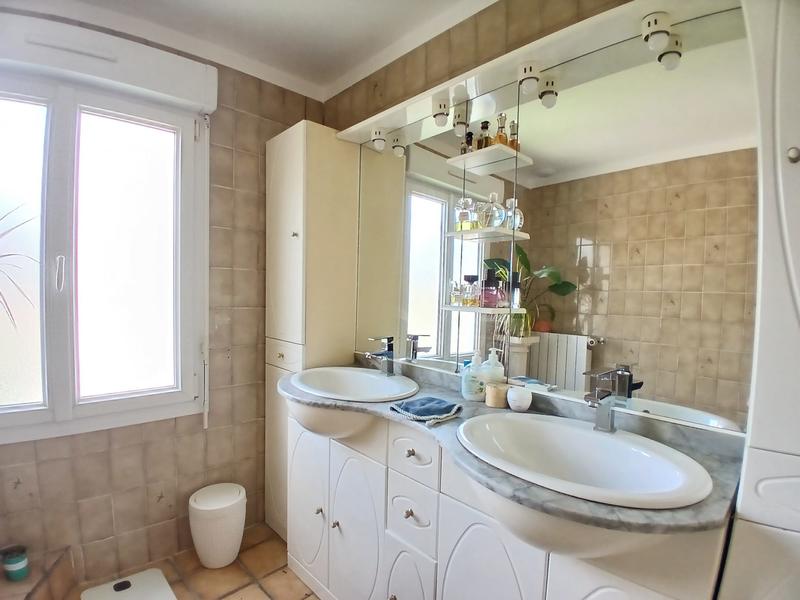 Maison ancienne - 122 m² - 6 pièces