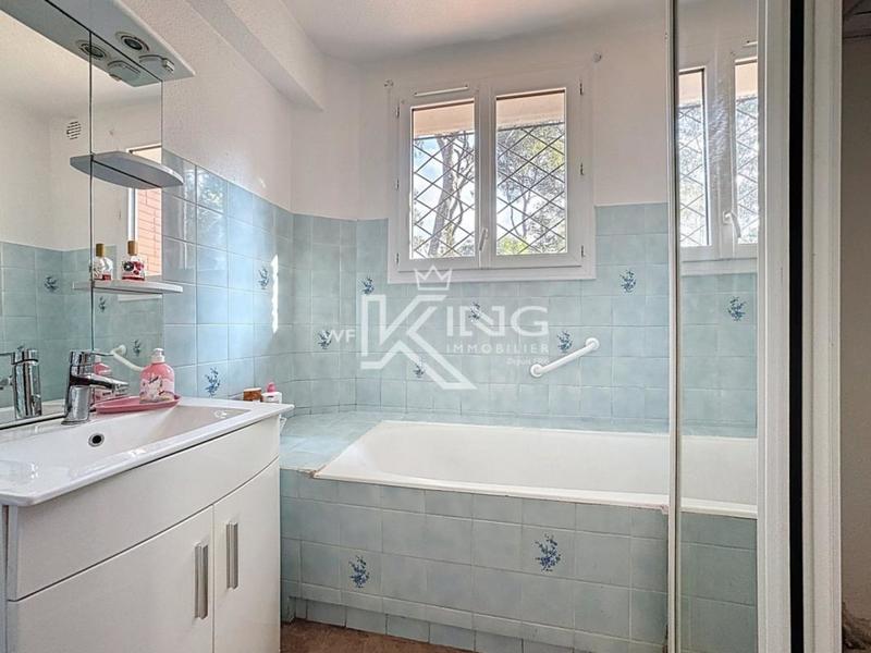 Villa - 160 m² - 7 pièces