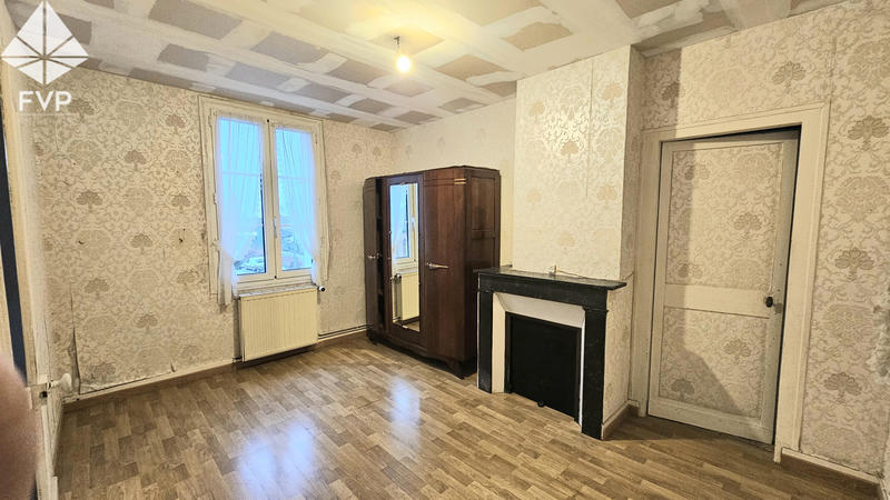 Maison - 95 m² - 6 pièces