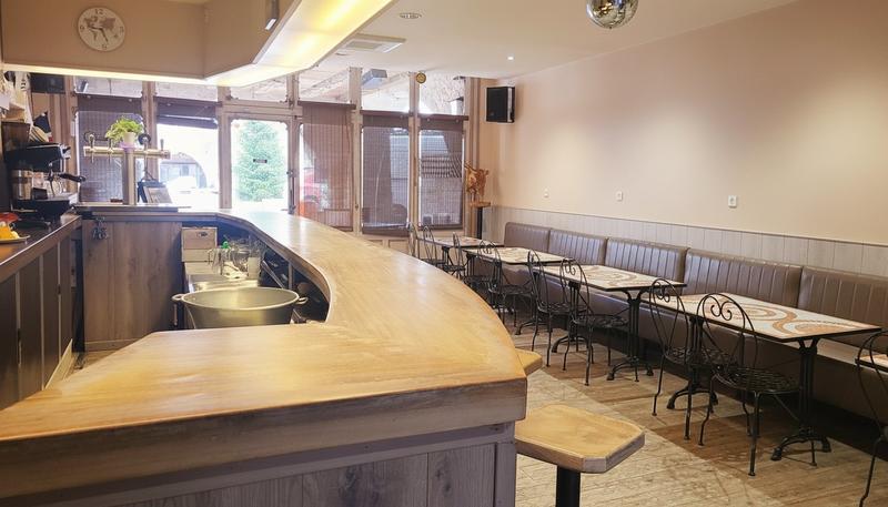 Maison - 300 m² - 10 pièces