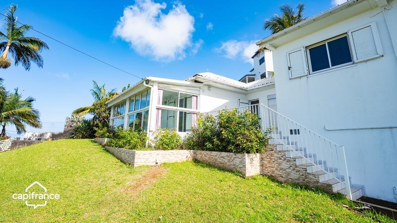 Maison - 96 m² - 4 pièces