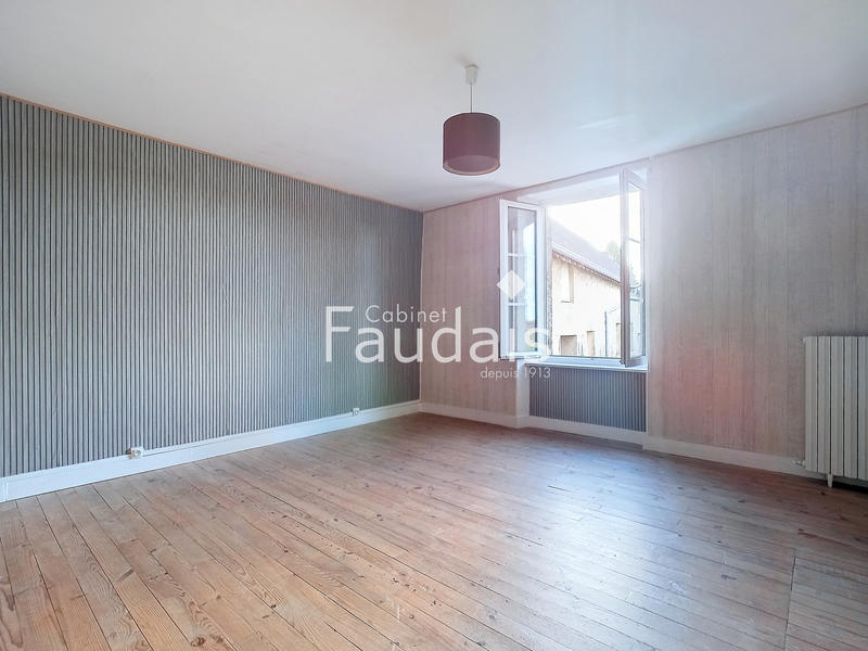 Maison - 90 m² - 3 pièces