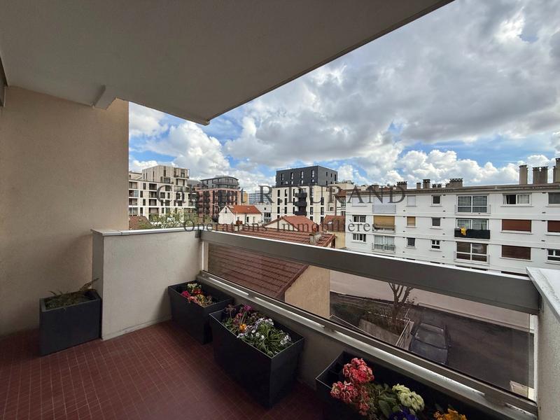 Appartement - 81 m² - 4 pièces