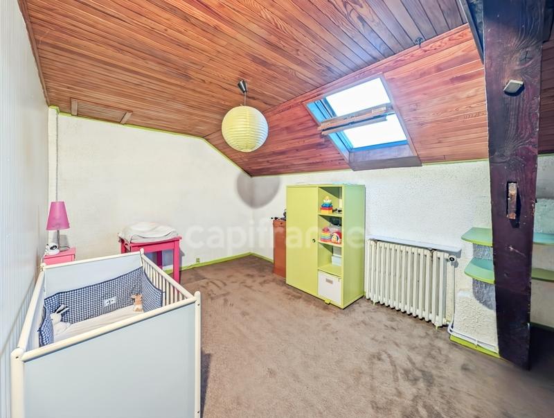 Maison - 189 m² - 7 pièces