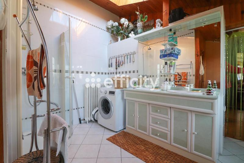 Pavillon - 102 m² - 4 pièces