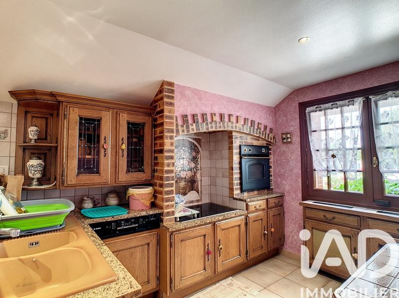 Maison - 294 m² - 10 pièces