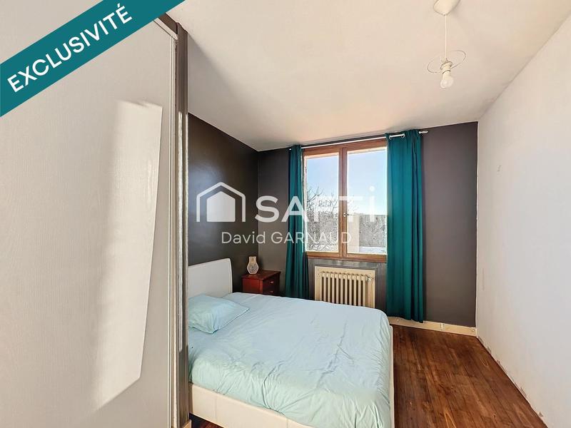 Propriété - 310 m² - 10 pièces
