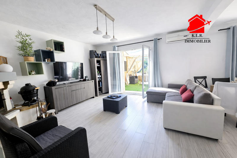 Maison - 177 m² - 5 pièces