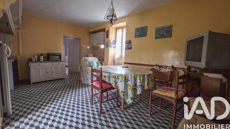 Maison - 141 m² - 6 pièces