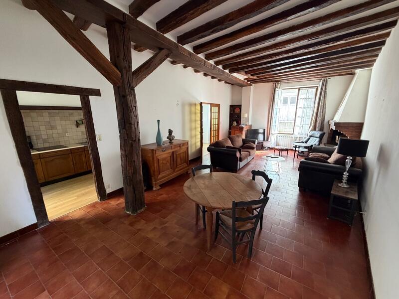 Maison - 144 m² - 6 pièces