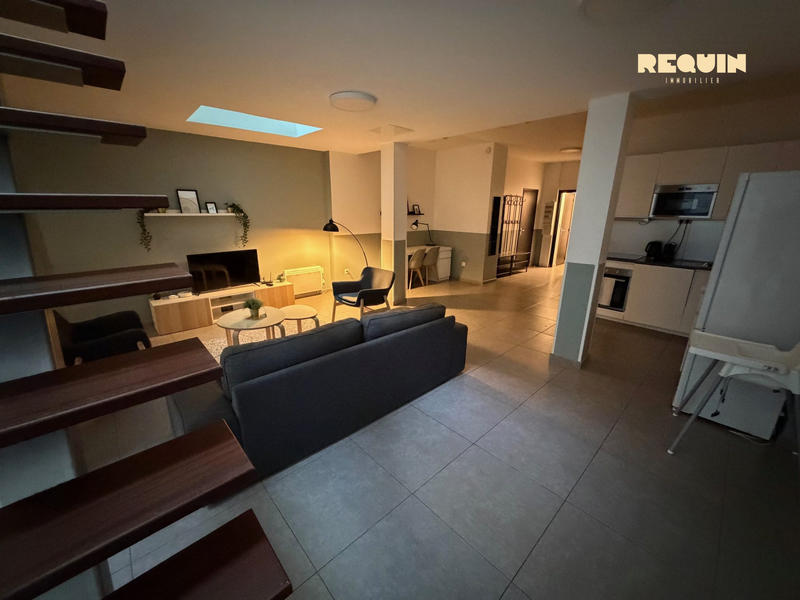 Appartement - 96 m² - 6 pièces