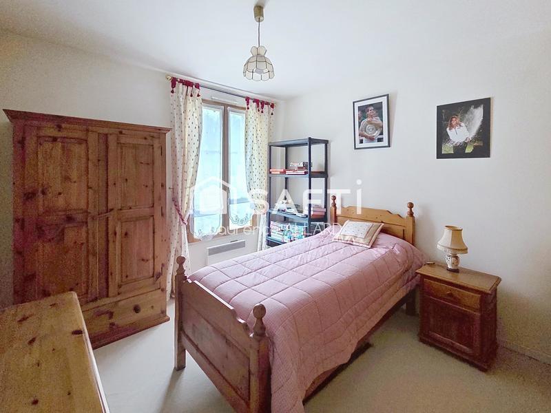 Maison - 184 m² - 7 pièces