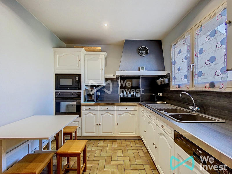 Maison - 107 m² - 6 pièces