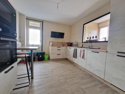 Maison - 114 m² - 6 pièces