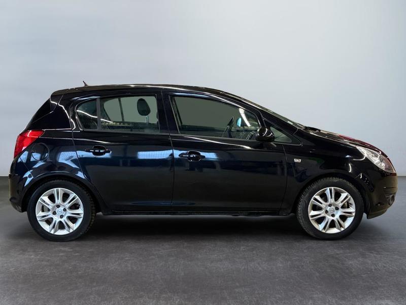 Opel Corsa 1.2 - 80 Twinport Enjoy