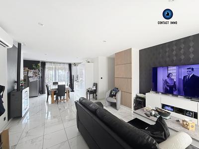 Maison - 98 m² - 6 pièces