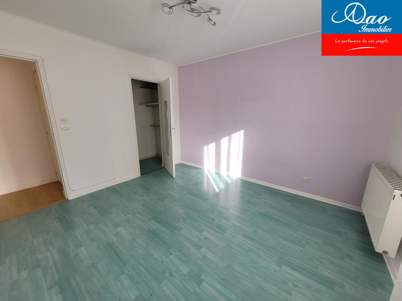 Appartement - 81 m² - 4 pièces