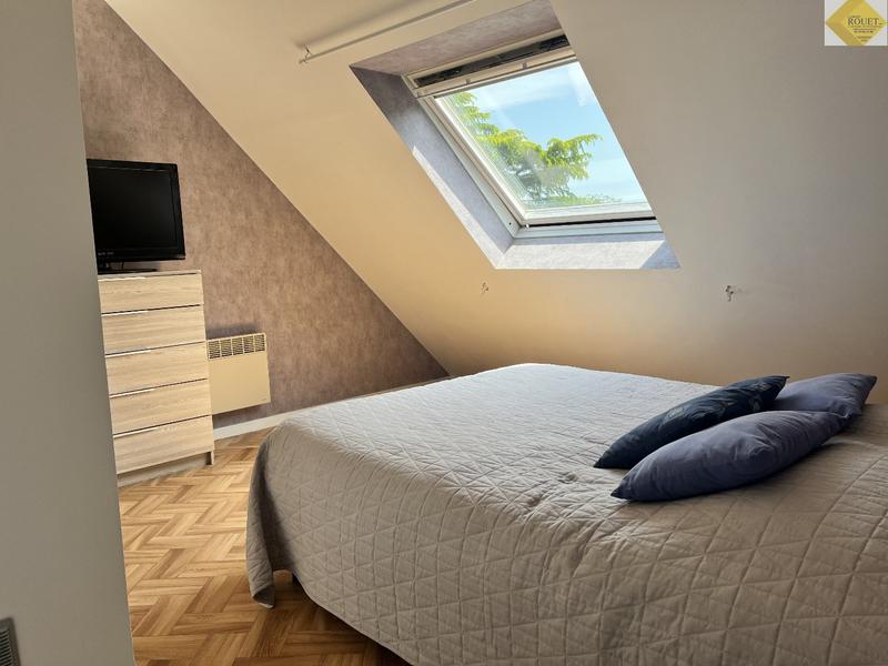 Maison - 121 m² - 8 pièces