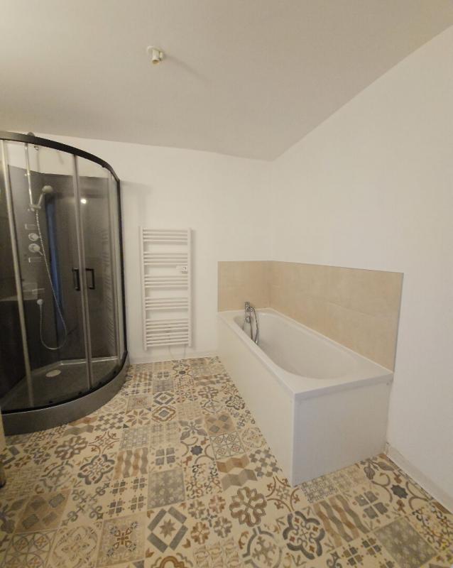 Appartement - 140 m² - 5 pièces