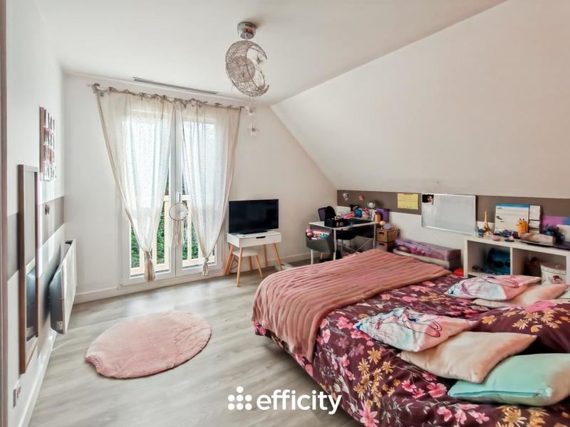 Pavillon - 191 m² - 7 pièces