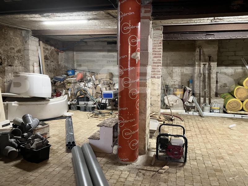 Appartement - 193 m² - 4 pièces