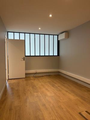 Fonds de commerce - Local d'activité / Entrepôt - 116 m²