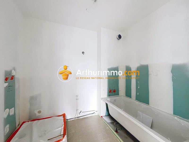 Appartement - 90 m² - 4 pièces