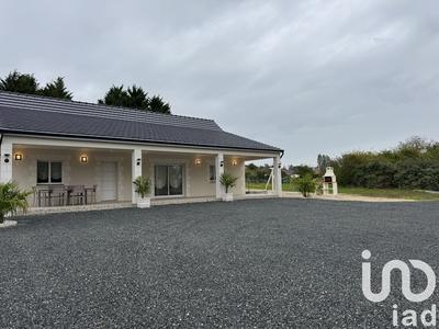 Maison - 99 m² - 4 pièces