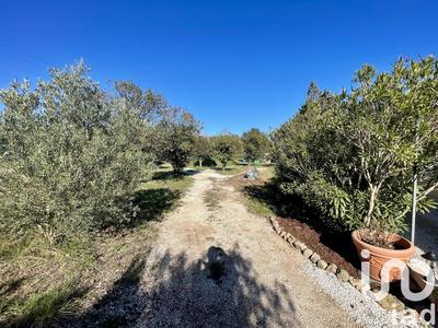 Maison - 180 m² - 9 pièces