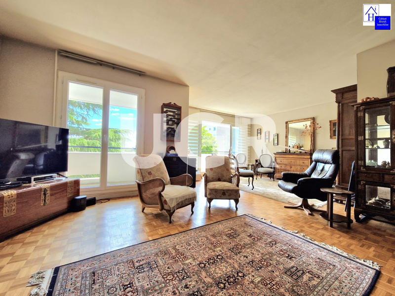 Appartement - 114 m² - 5 pièces