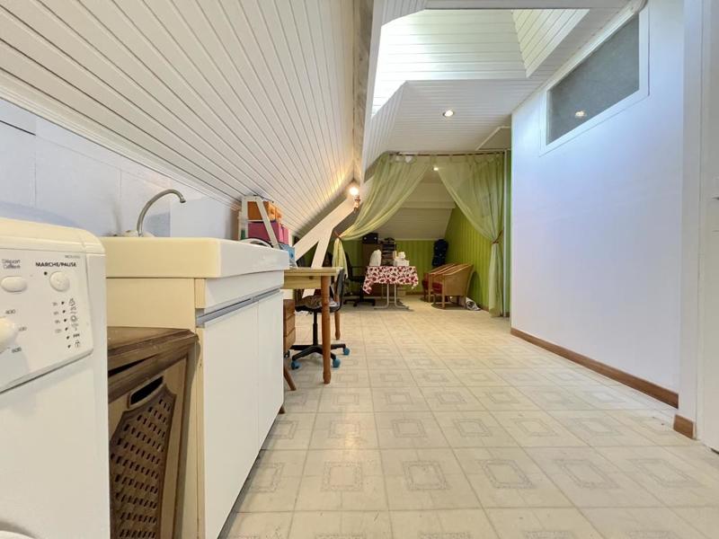 Maison - 188 m² - 8 pièces