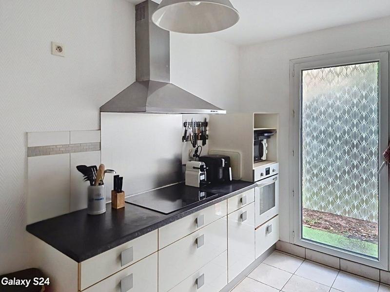 Maison - 94 m² - 5 pièces