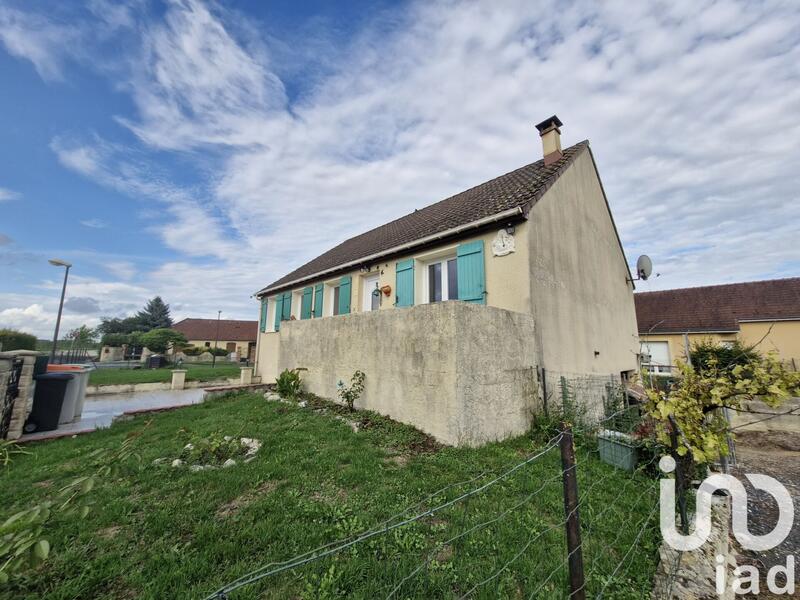 Maison de village - 87 m² - 4 pièces