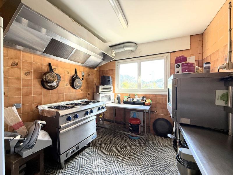 Immeuble - 264 m² - 17 pièces