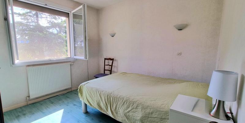 Maison traditionnelle - 100 m² - 5 pièces