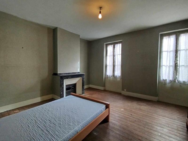 Propriété - 280 m² - 10 pièces