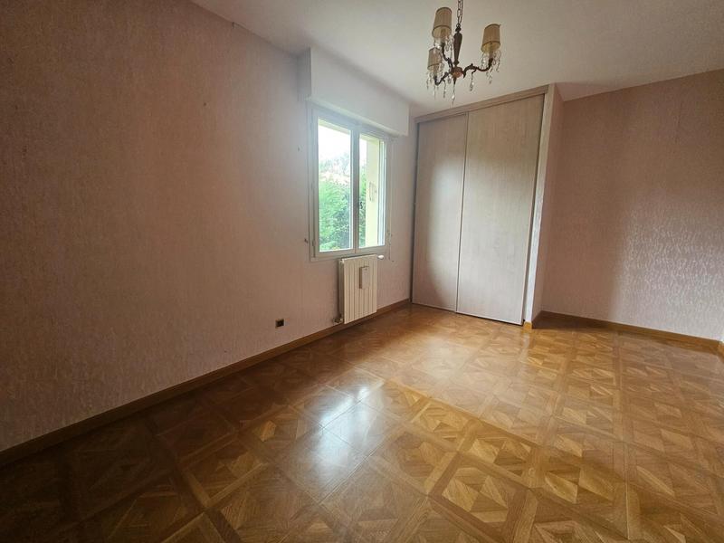 Maison - 157 m² - 7 pièces