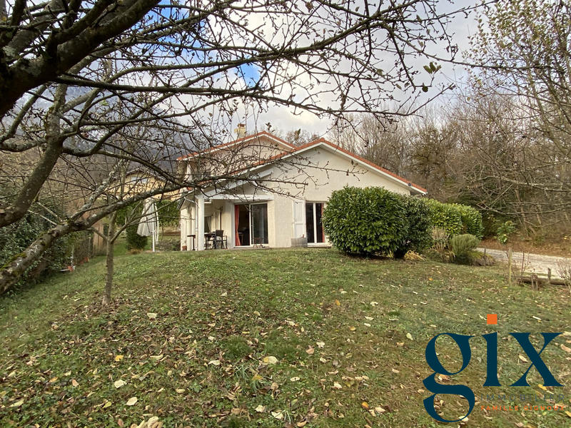 Maison - 135 m² - 5 pièces