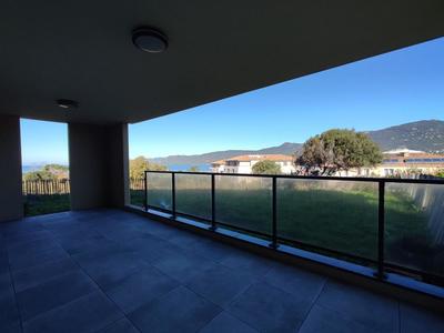 Appartement - 77 m² - 4 pièces