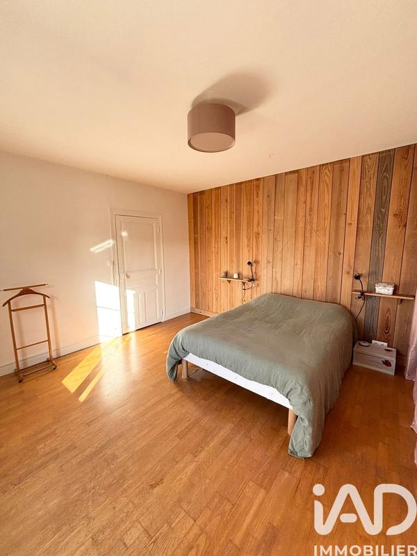 Maison - 170 m² - 8 pièces