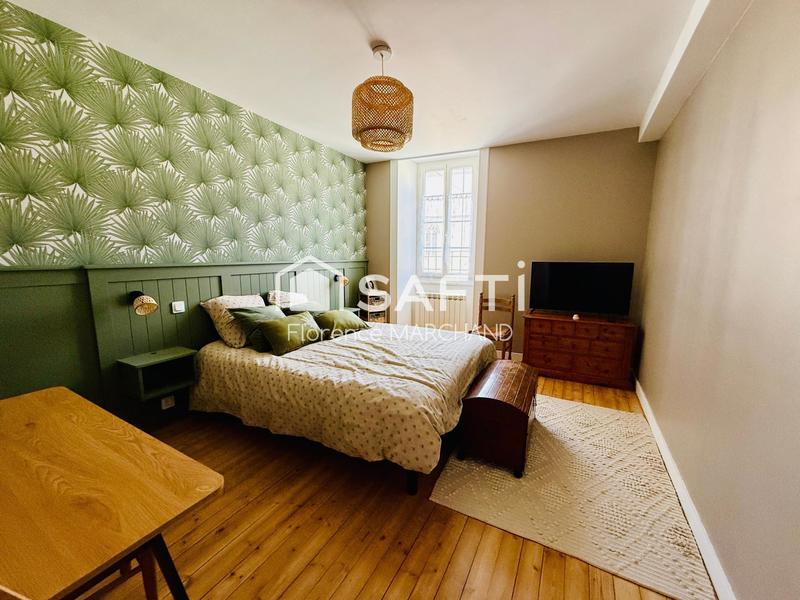 Maison - 120 m² - 5 pièces