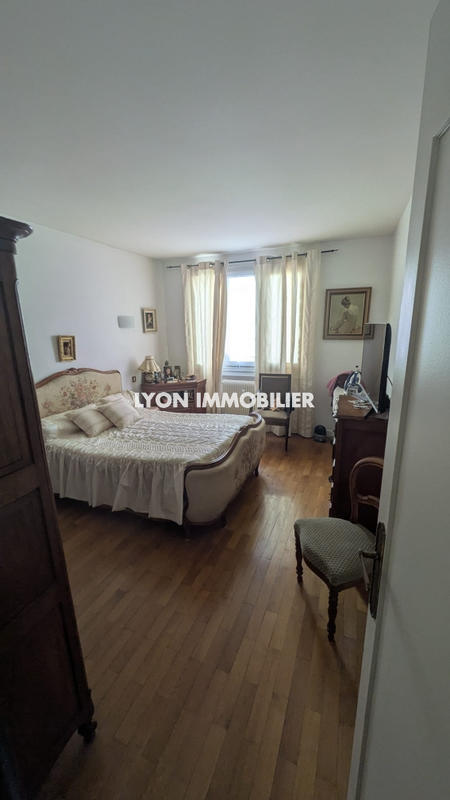 Appartement - 97 m² - 3 pièces