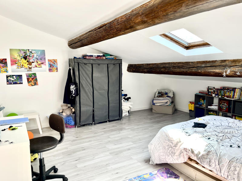 Immeuble - 174 m² - 7 pièces