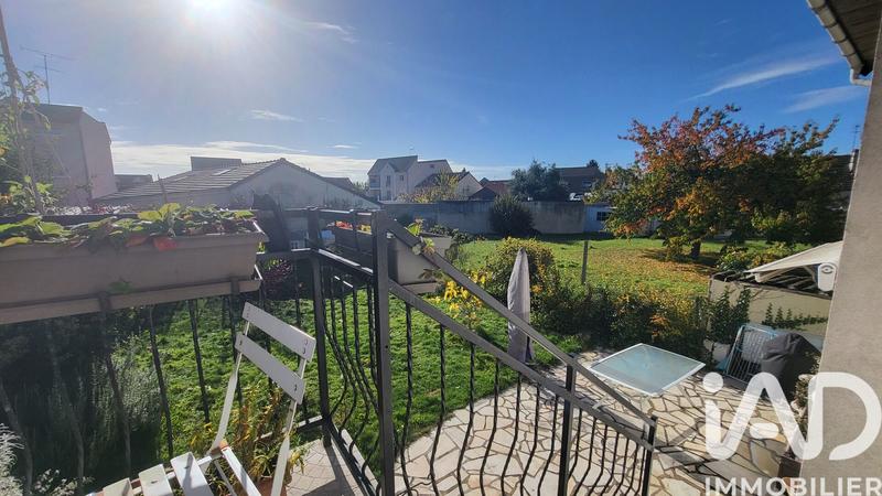 Maison - 209 m² - 7 pièces