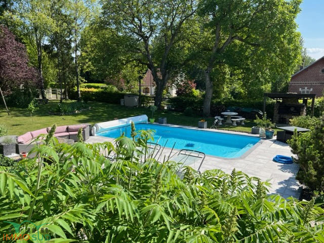 Propriété - 509 m² - 10 pièces