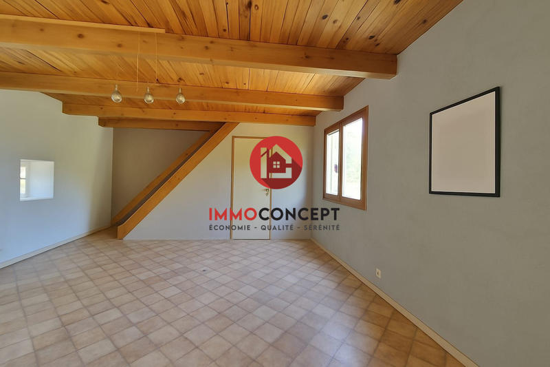 Maison ancienne - 180 m² - 8 pièces