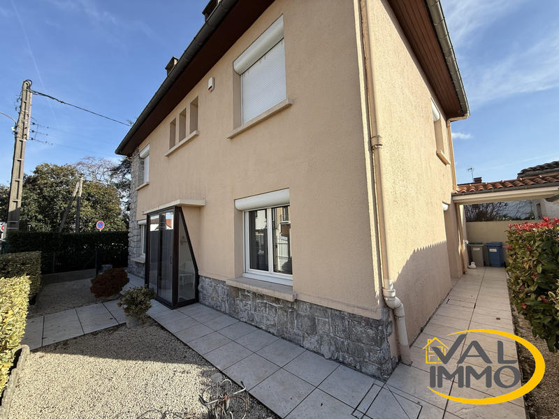 Maison - 150 m² - 5 pièces